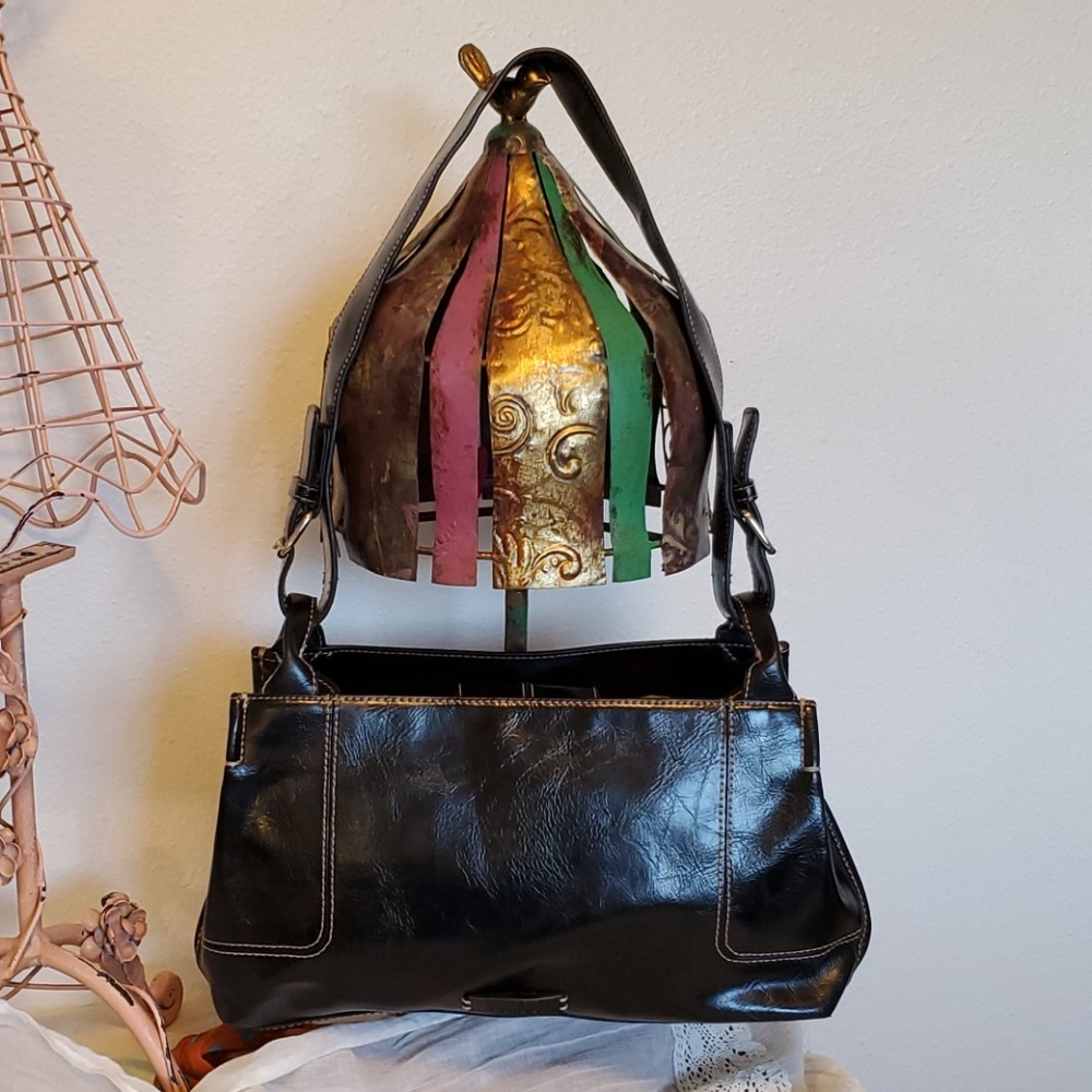 NINE & CO. Black Shoulder Bag